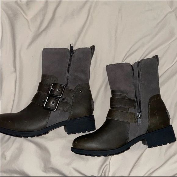 UGG Wilde leather suede boot wool waterproof - Picture 2 of 11